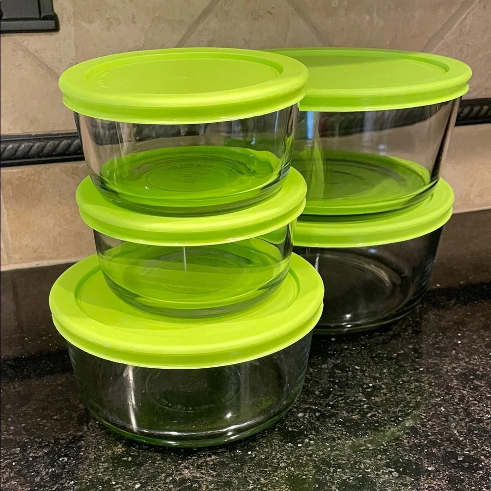 Anchor Hocking USA Set of 5 Food Easy Storage Set with Lime Green Lids - Picture 1 of 5